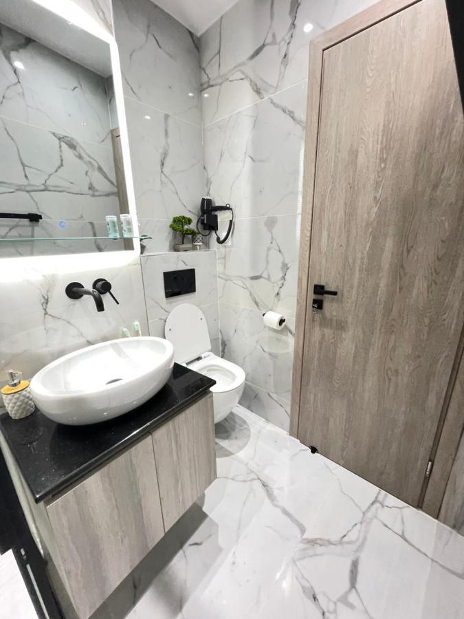 Zeos Finest Jacuzzi Suite Athens Luaran gambar