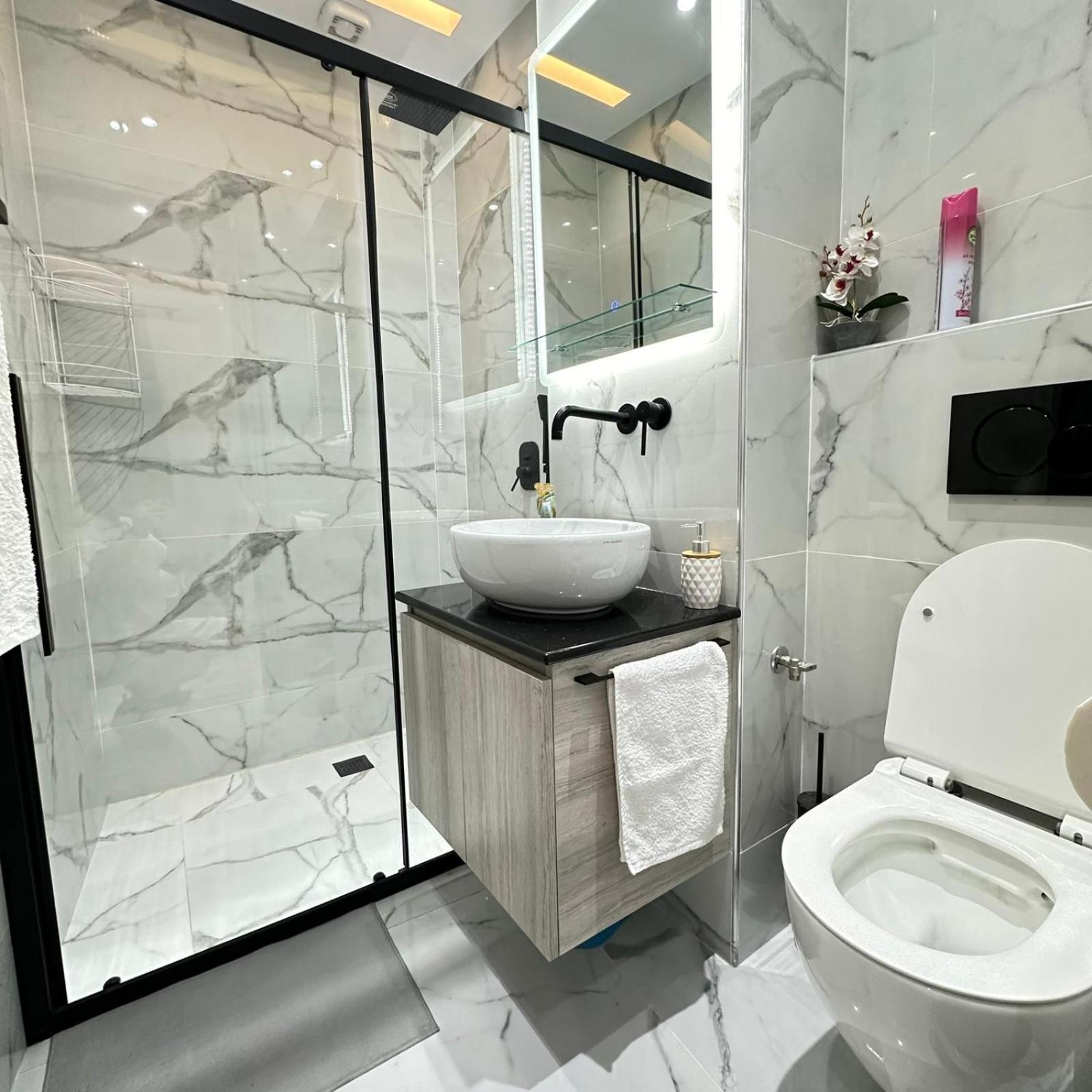 Zeos Finest Jacuzzi Suite Athens Luaran gambar